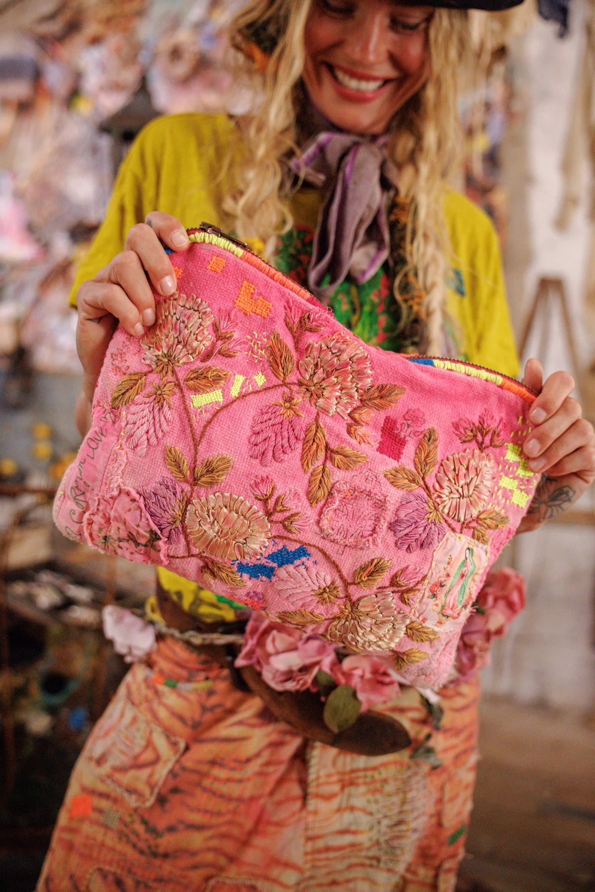 Jesus Chrysanthemum Pouch