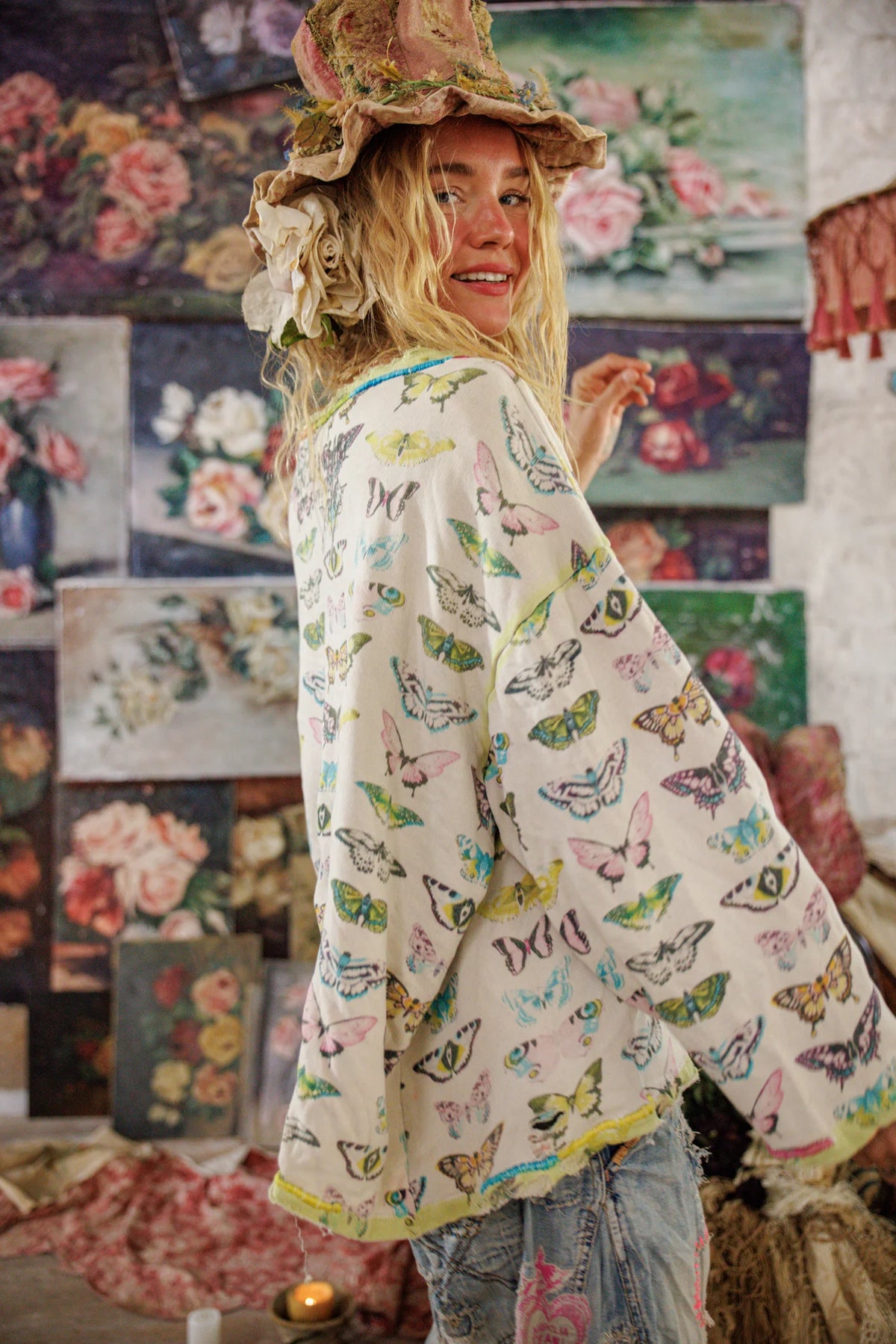 Flight Of The Butterfly Hermosa Sweatshirt