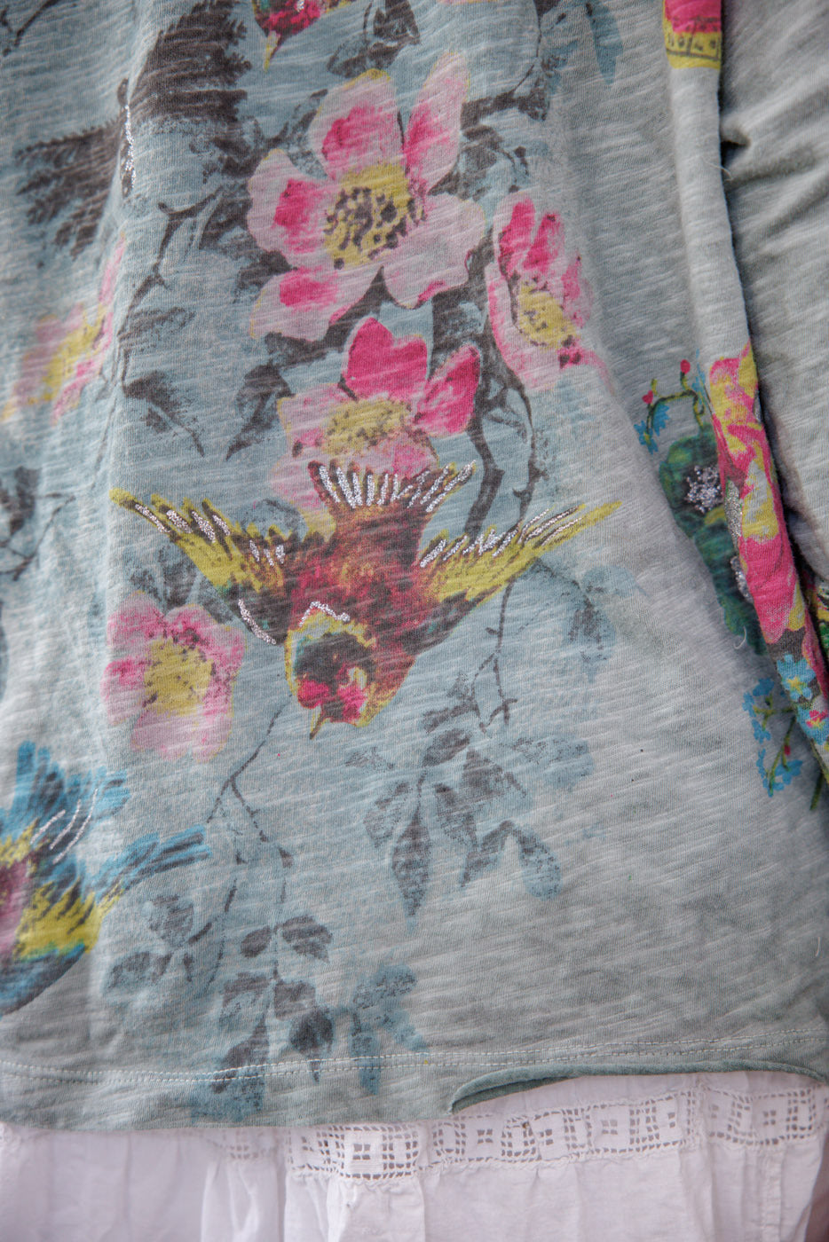 Butterfly Ensemble Viggo Tee