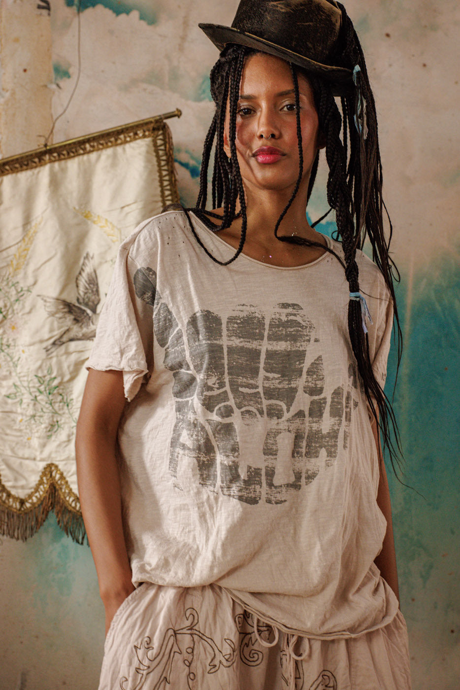 Hang Loose Tee