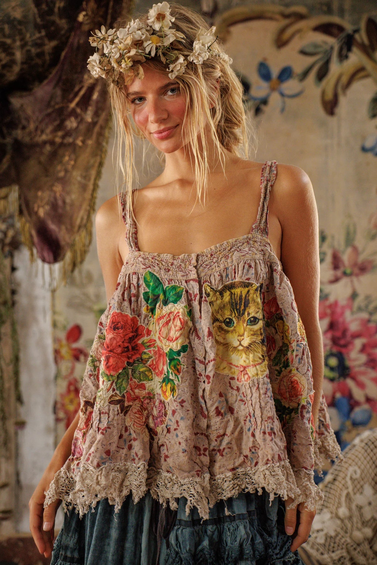 Appliqué Cat Amor Tank