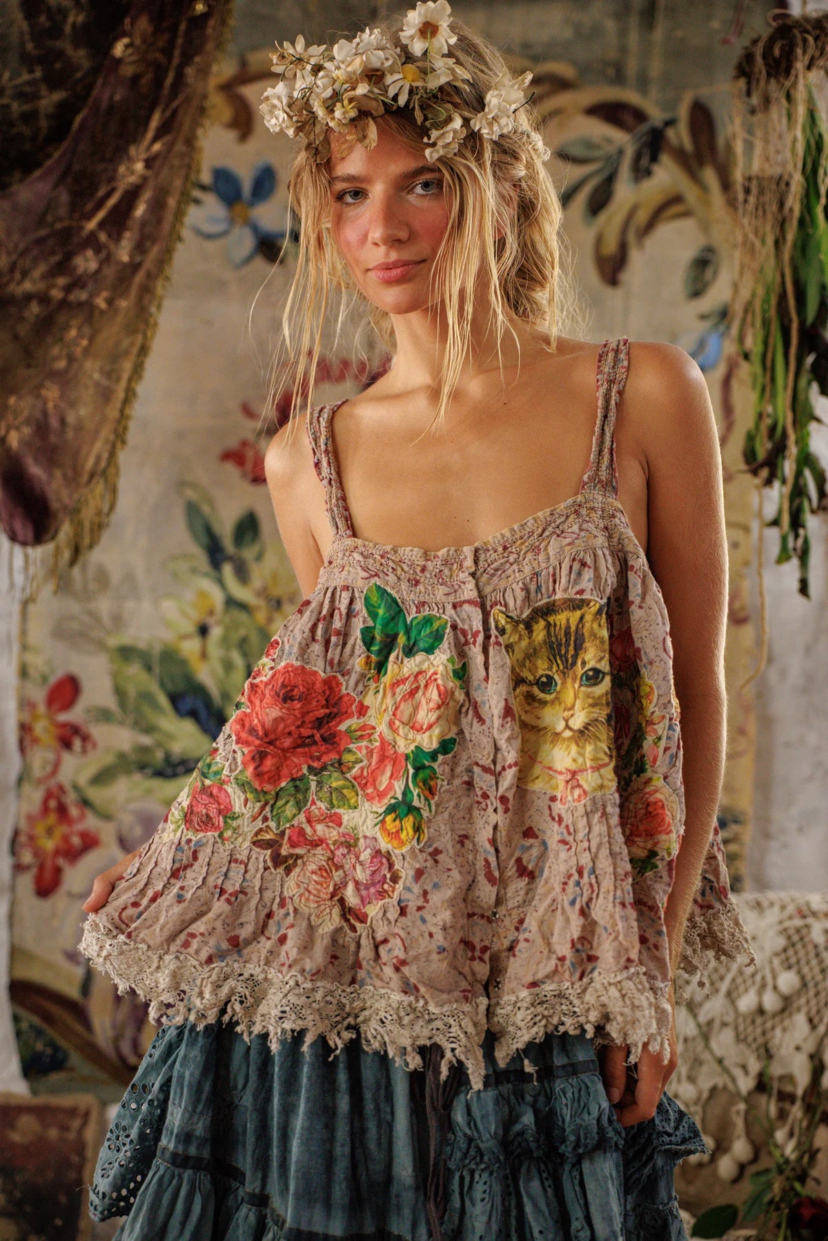 Appliqué Cat Amor Tank