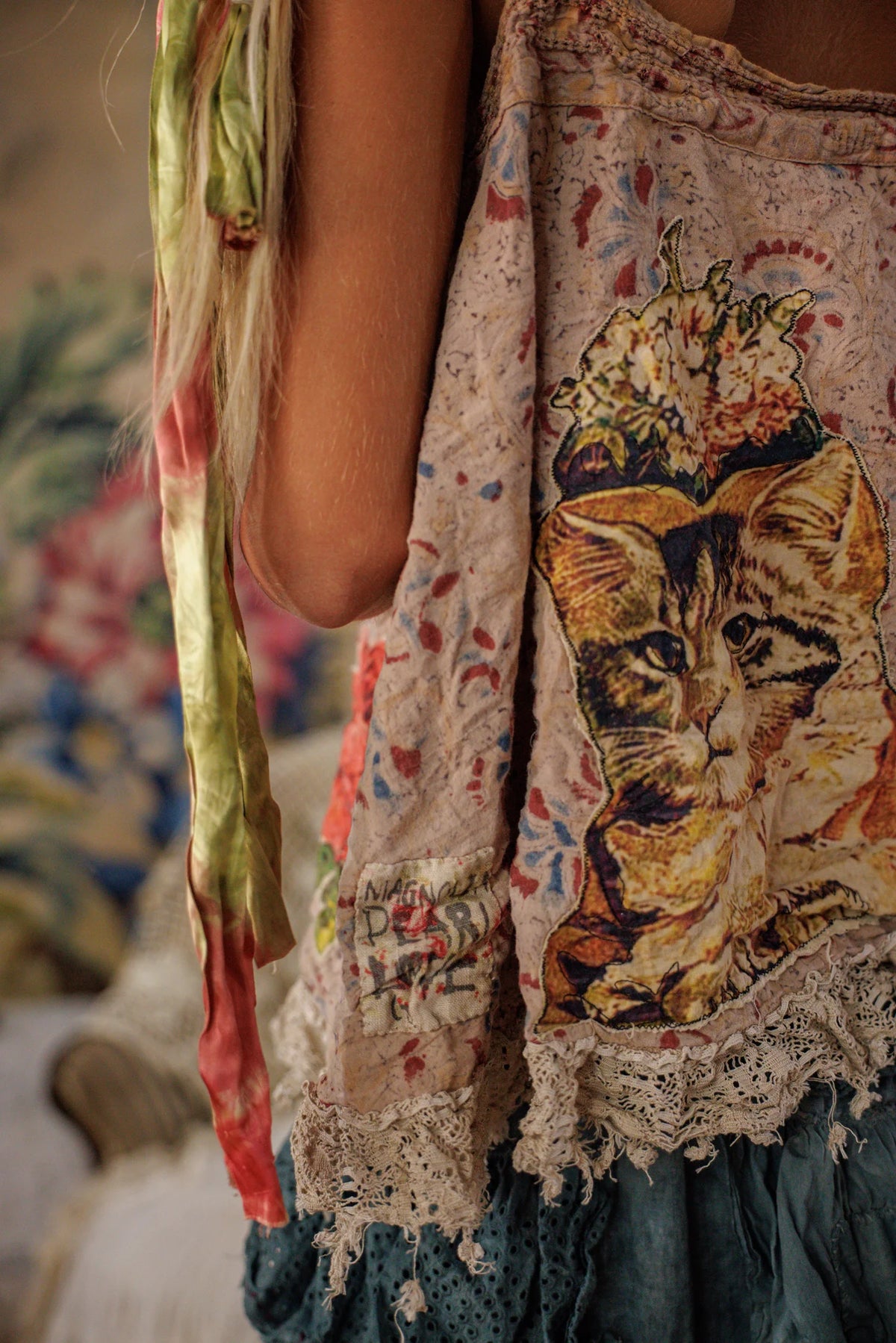 Appliqué Cat Amor Tank